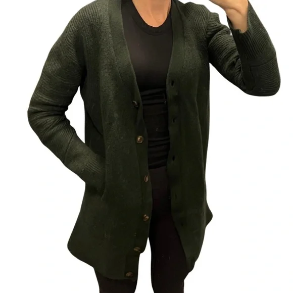 Kit and Ace Merino Wool Classic Green Cardigan Sweater - Picture 4 of 10